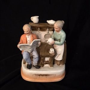 Vintage Grandma & Grandpa Music Box